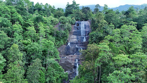 දිය ඇලි තරණයේදී යොදාගන්නා ආරක්ෂක විධිවිධාන